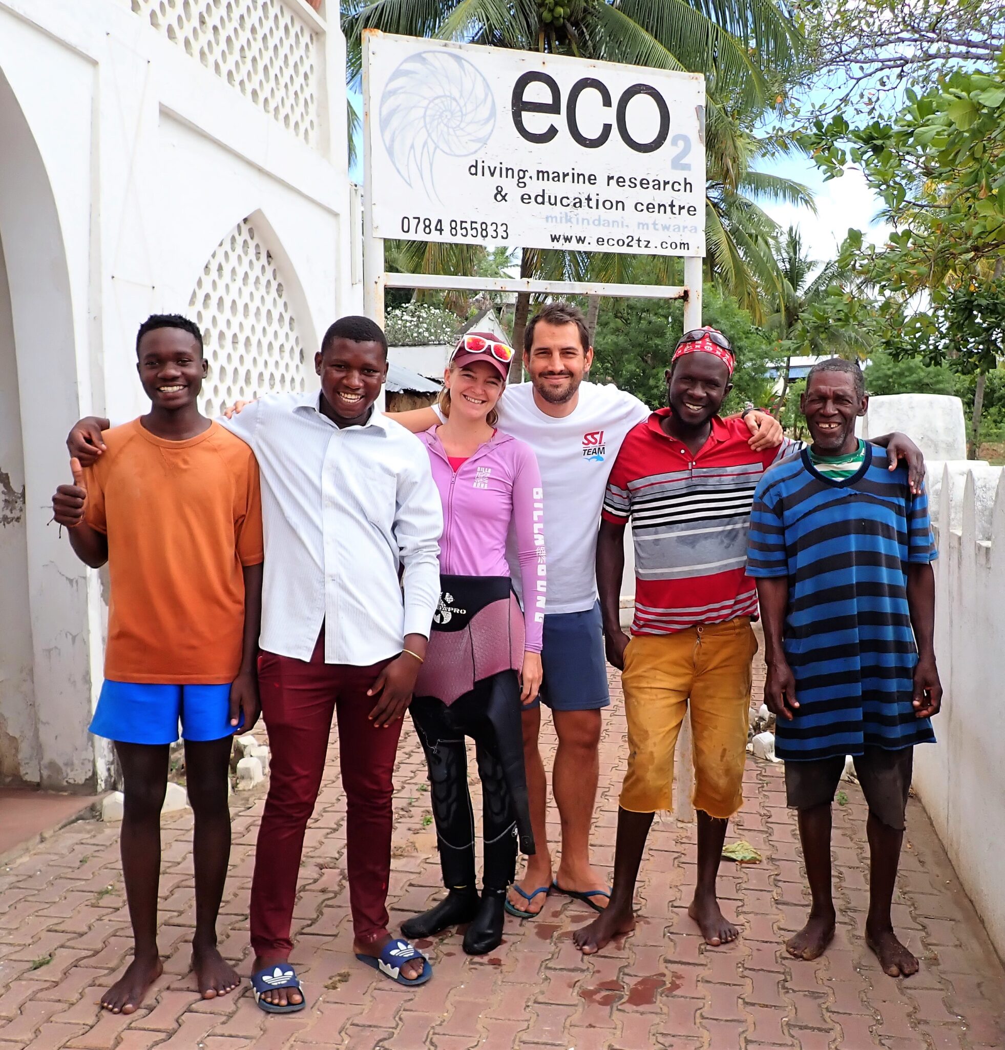 marine conservation Tanzania - Eco2Diving Team